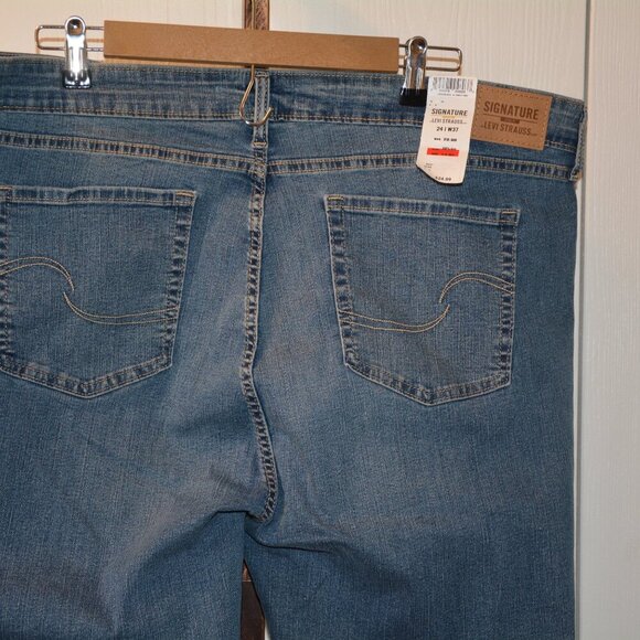 Levi Strauss Gold Women's Mid Rise Boyfriend Cropped Cuffed Jeans 24 NWT - Picture 9 of 10